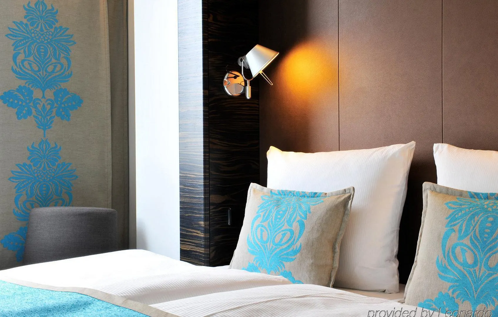Hotel Motel One Hamburg Airport