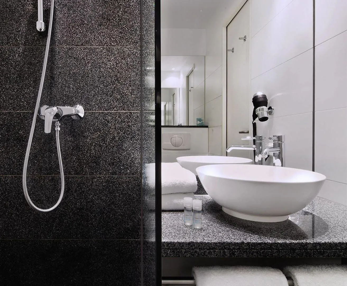 Motel One Hamburg Airport
